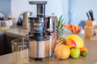 What Are the Key Features to Look for When Buying a Juicer?
